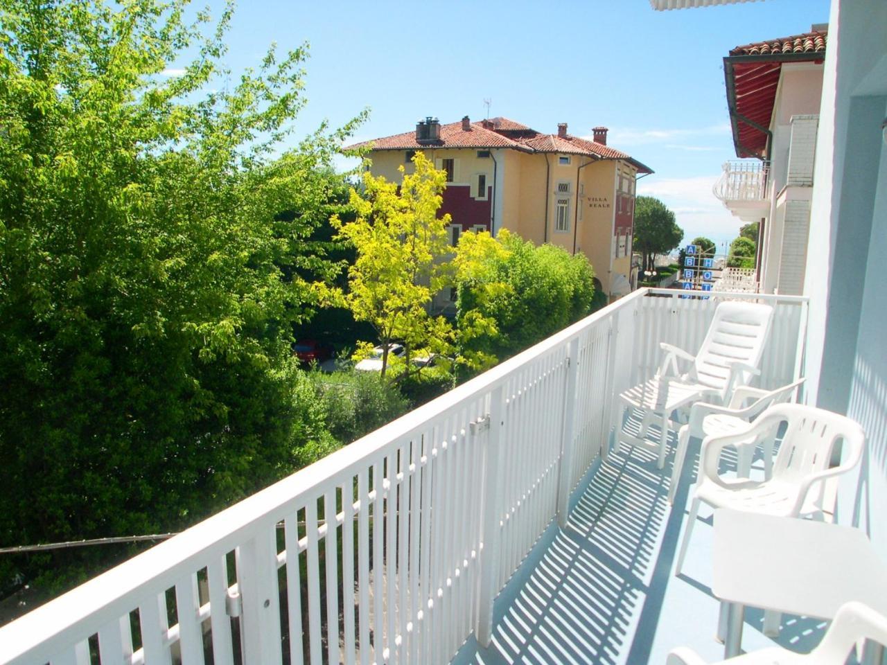 Appartamento Saturnia Grado Exteriör bild