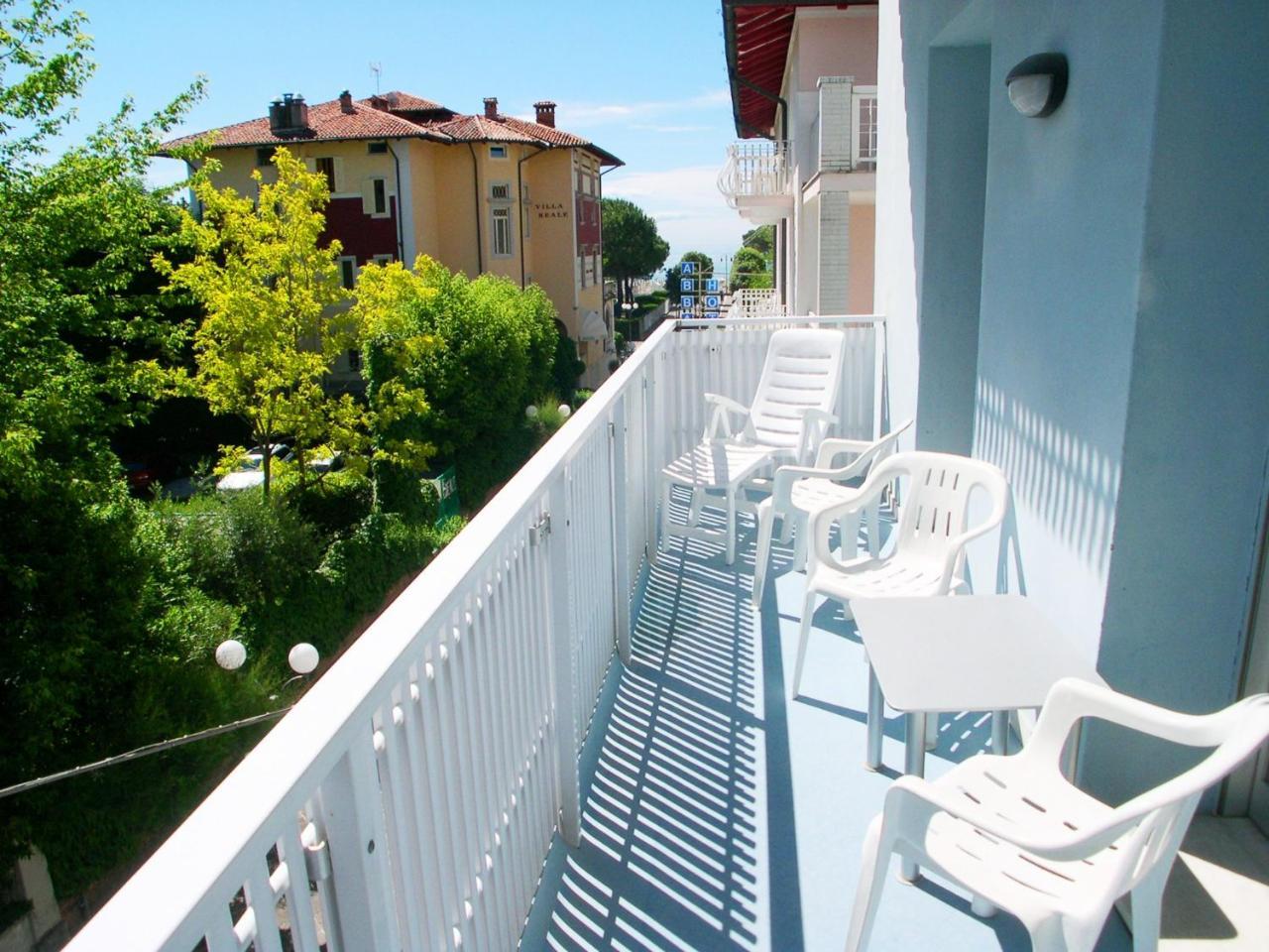 Appartamento Saturnia Grado Exteriör bild